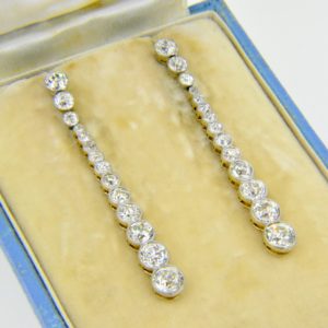 Diamond drop earrings 4.0cts.