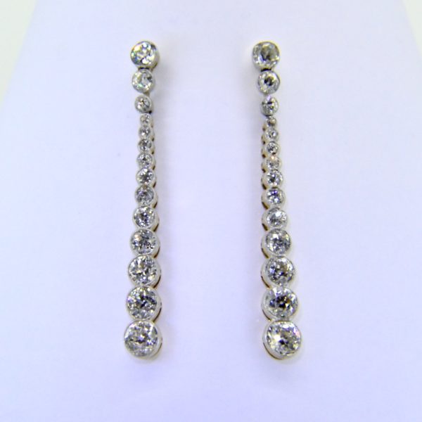 Diamond drop earrings 4.0cts.