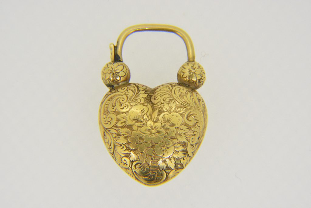 Victorian Gold Heart-shaped Padlock Clasp. - Jethro Marles