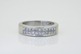 18ct white gold diamond half et ring