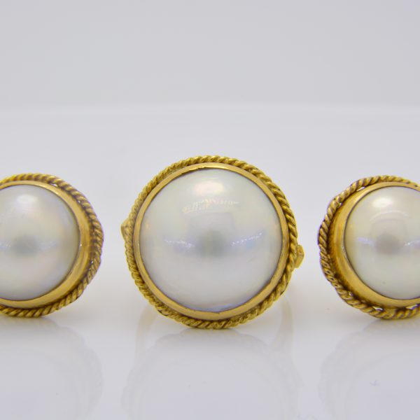 mabe pearl ring & earrings