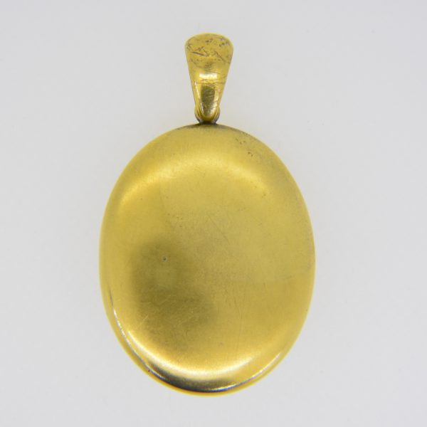 Victorian gold diamond locket