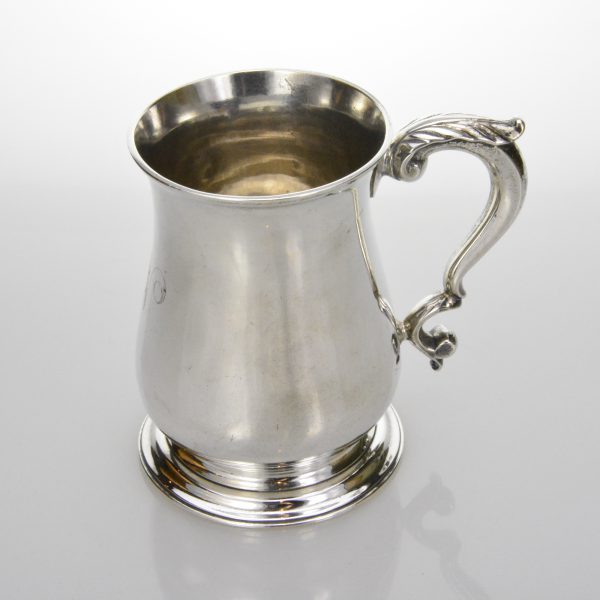 Geo II silver mug London 1751