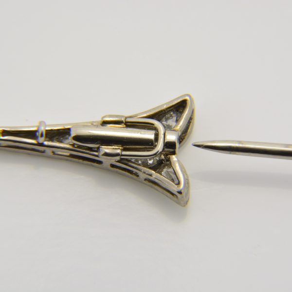 Diamond arrow jabot pin brooch