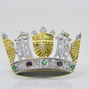 Naval crown brooch