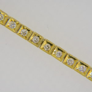 Diamond line tennis bracelet