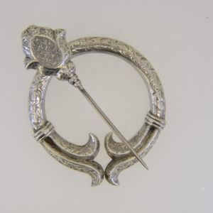 Victorian silver penannular brooch