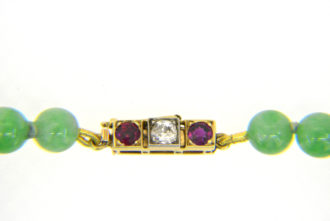 Jade bead necklace clasp