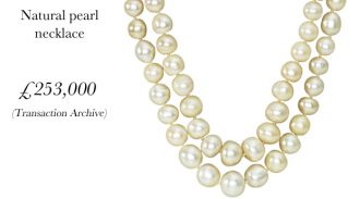 Natural pearl necklace