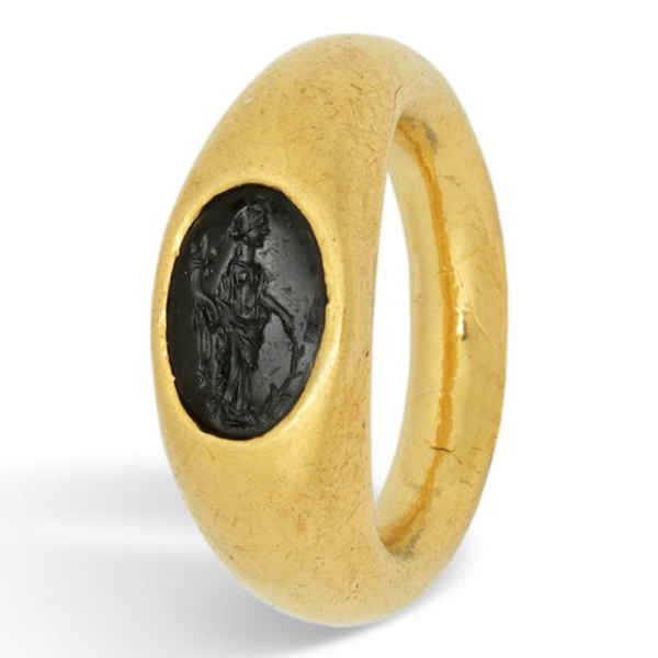 Roman gold intaglio ring