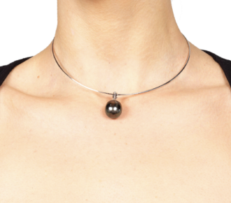 black cultured pearl pendant Jethro Marles